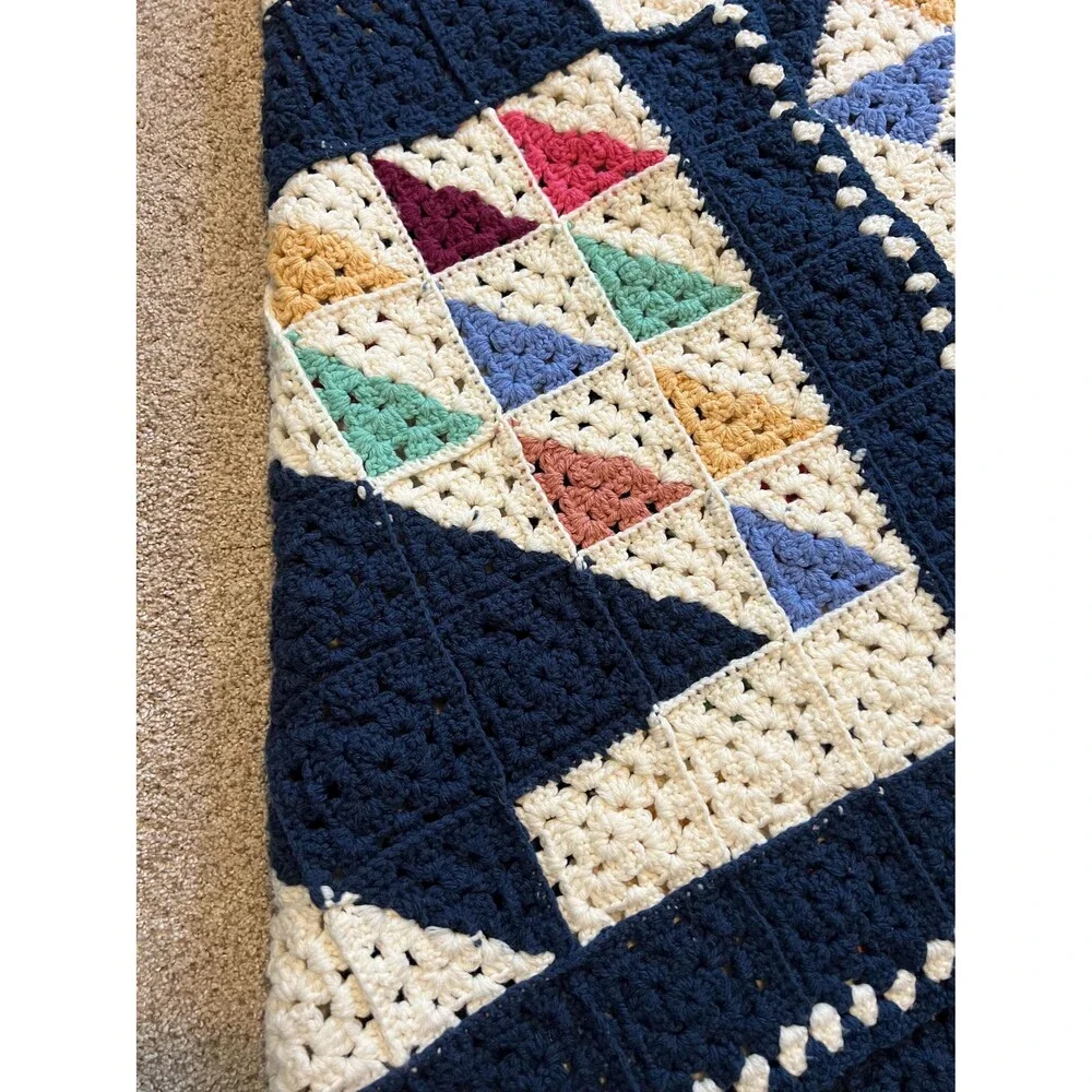 Floral Basket Design Afghan